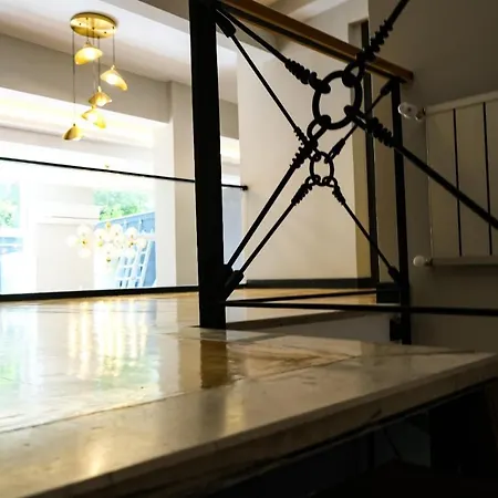 Soi & - Taksim Center 4*