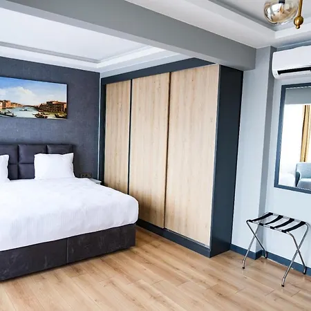 Soi & - Taksim Center 4*