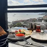 Soi & - Taksim Center Hotel 4*